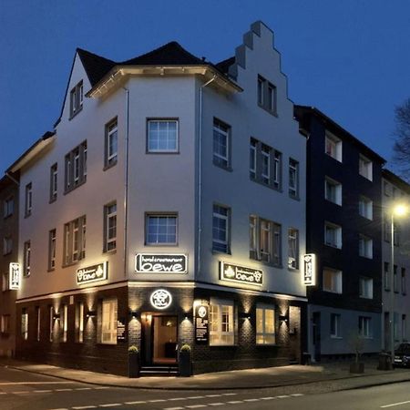 Hotel Restaurant Zum Loewen Duisburg Exterior photo
